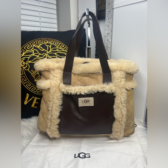 Handbags - UGG Purse